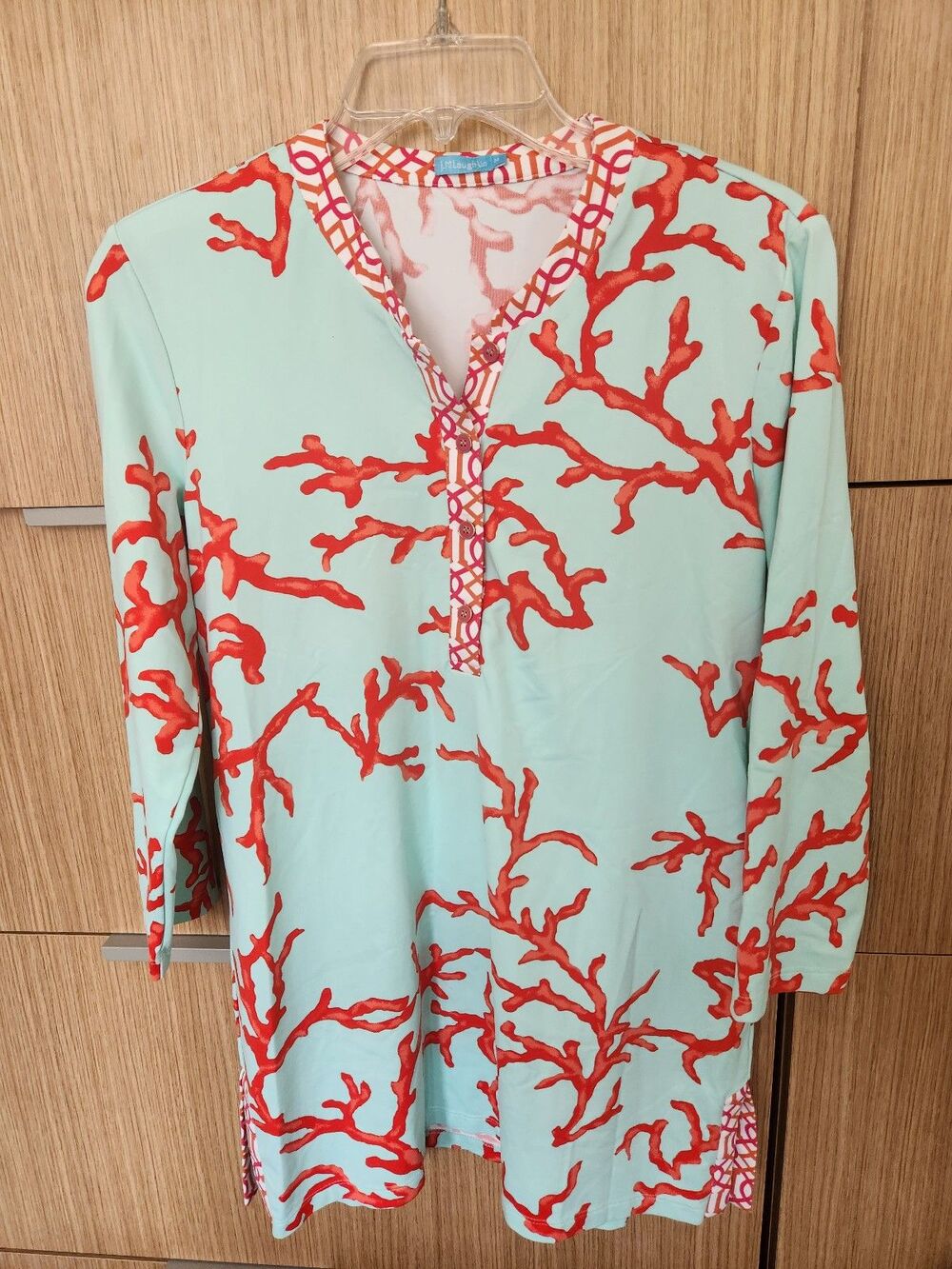 J. McLaughlin Tunic Top Blue w/ Red Coral Reef Print 3/4 Sleeves Size M